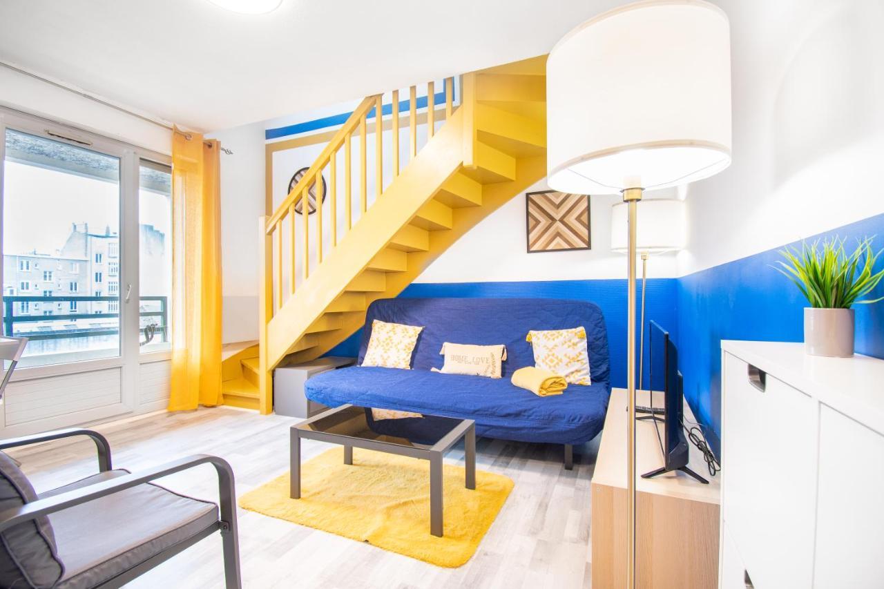 Charmant T2 Sur Ile De Nantes Avec Parking Et Balcon Exterior photo
